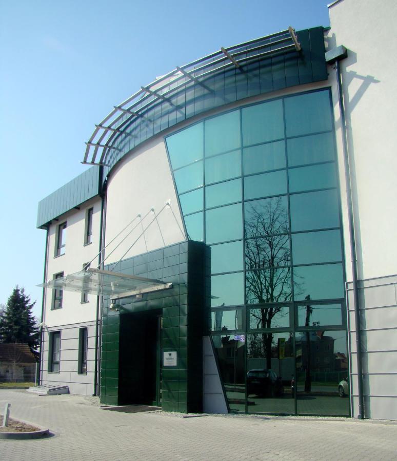 Hotel Niepołomice Exterior foto