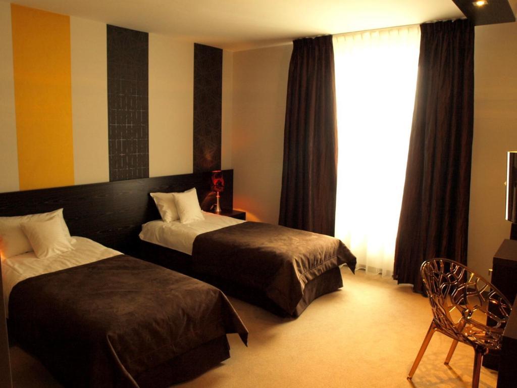 Hotel Niepołomice Zimmer foto