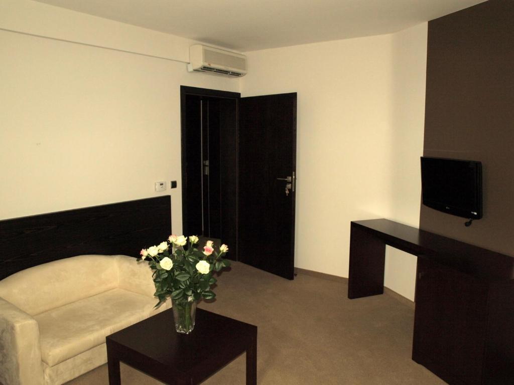 Hotel Niepołomice Zimmer foto