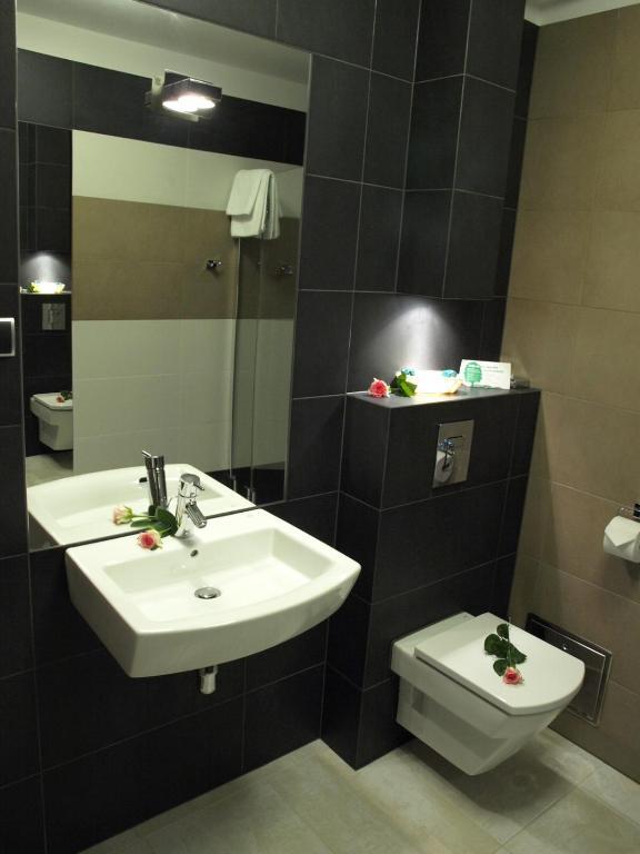 Hotel Niepołomice Zimmer foto